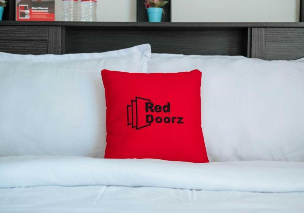 Reddoorz Plus Near Mango Avenue Cebu Dış mekan fotoğraf